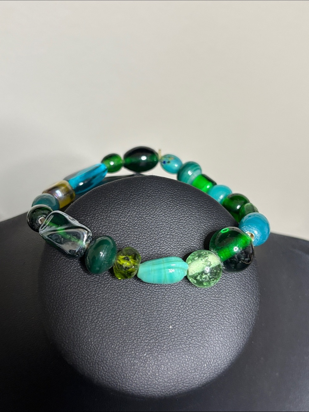 Vintage Green & Teal Glass Bead Stretch Bracelet - Unbranded